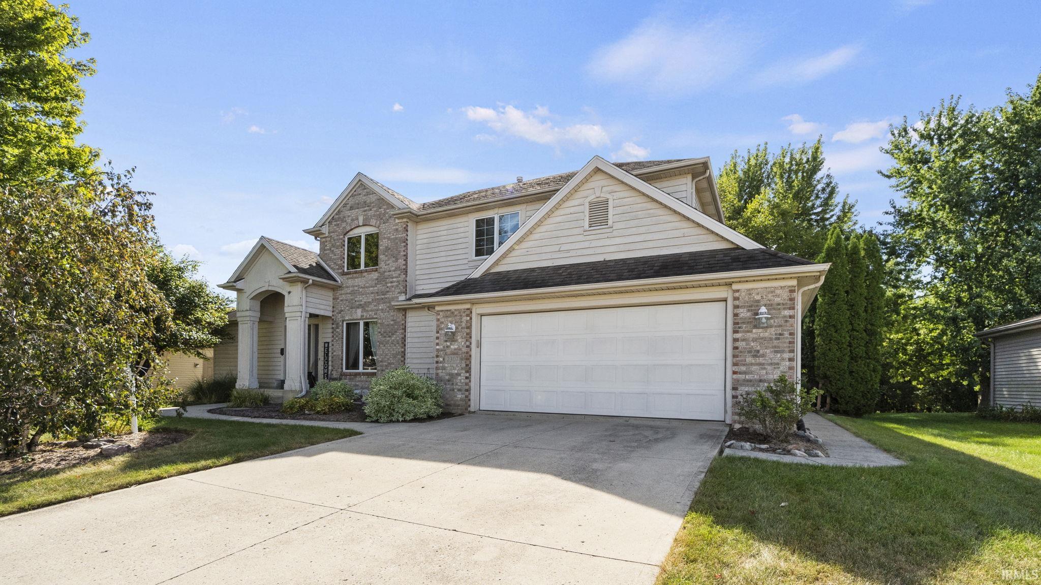 2307 Deer Lodge Place, For Sale in Fort Wayne Zoocasa