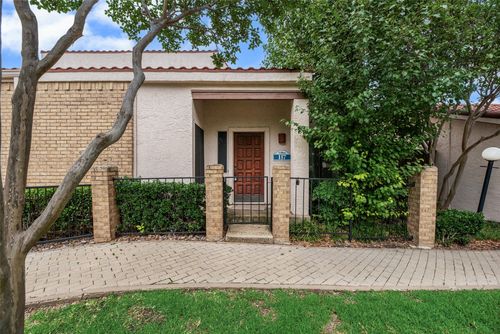 117-511 Ranch Trl, Irving, TX, 75063-7604 | Card Image