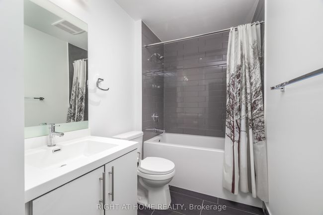 1508 - 65 Speers Rd, Condo with 2 bedrooms, 1 bathrooms and null parking in Oakville ON | Image 13