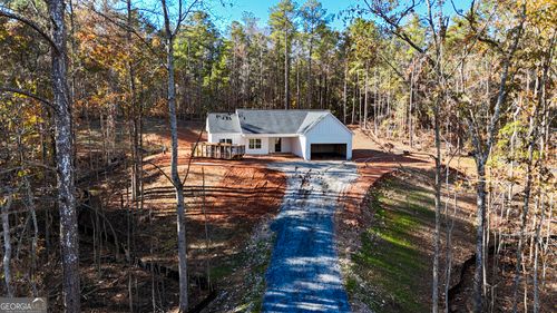 69 Derring Cir, Newnan, GA, 30263-5603 | Card Image