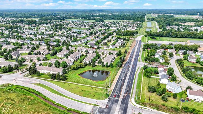 7022 Forrester Ln, Condo with 3 bedrooms, 3 bathrooms and null parking in Indianapolis IN | Image 47