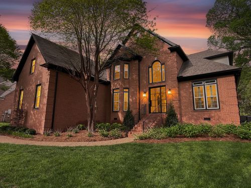 1539 Abbottsford Rd, Brentwood, TN, 37027-2600 | Card Image