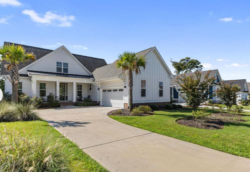 2818 Salvador Way, Castle Hayne, NC, 28429-6027 | Card Image