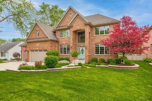 325 Bonnie Brae Ave, Itasca, IL, 60143-2204 | Card Image
