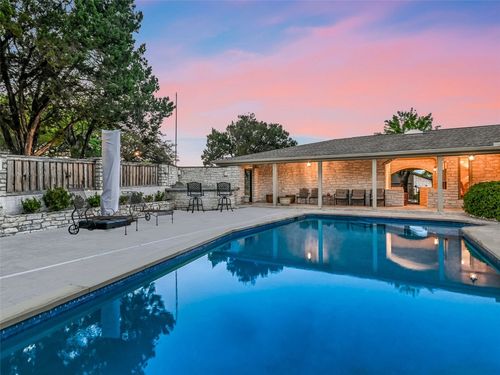 105 Capri, Lakeway, TX, 78734-4303 | Card Image