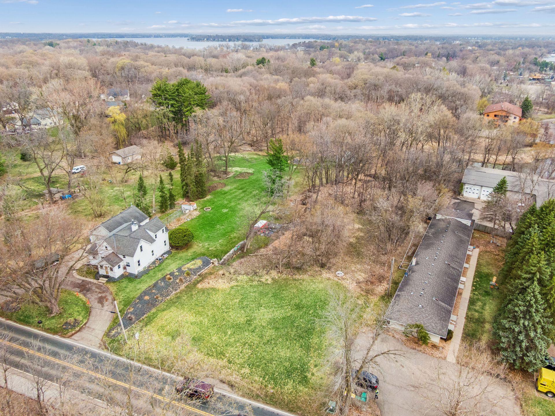 Land in Excelsior 2