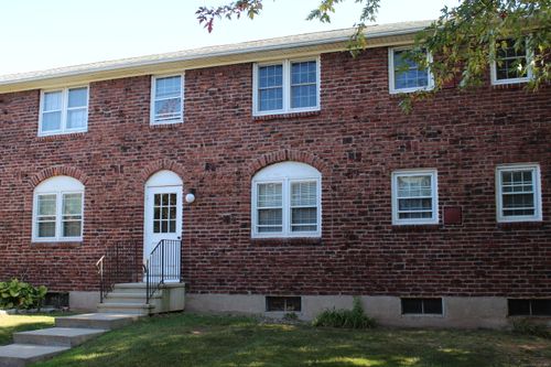 apt-12d-201 Regan Road, Vernon, CT, 06066 | Card Image