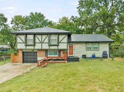 6606 E 100th Ter, Kansas City, MO, 64134-1522 | Card Image