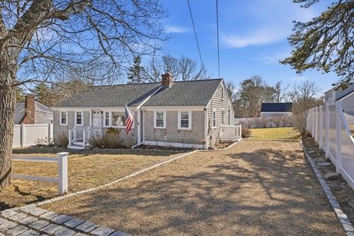 51 Sunset Ln, West Dennis, MA, 02670-2741 | Card Image
