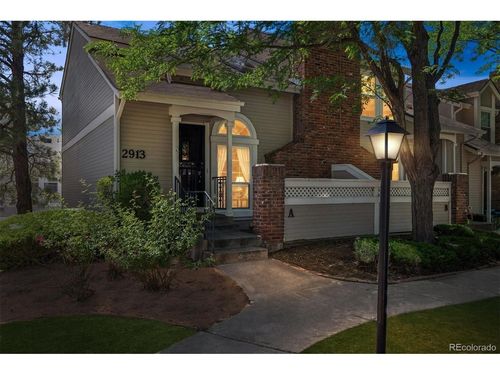 a-2913 W Long Cir, Littleton, CO, 80120-8182 | Card Image