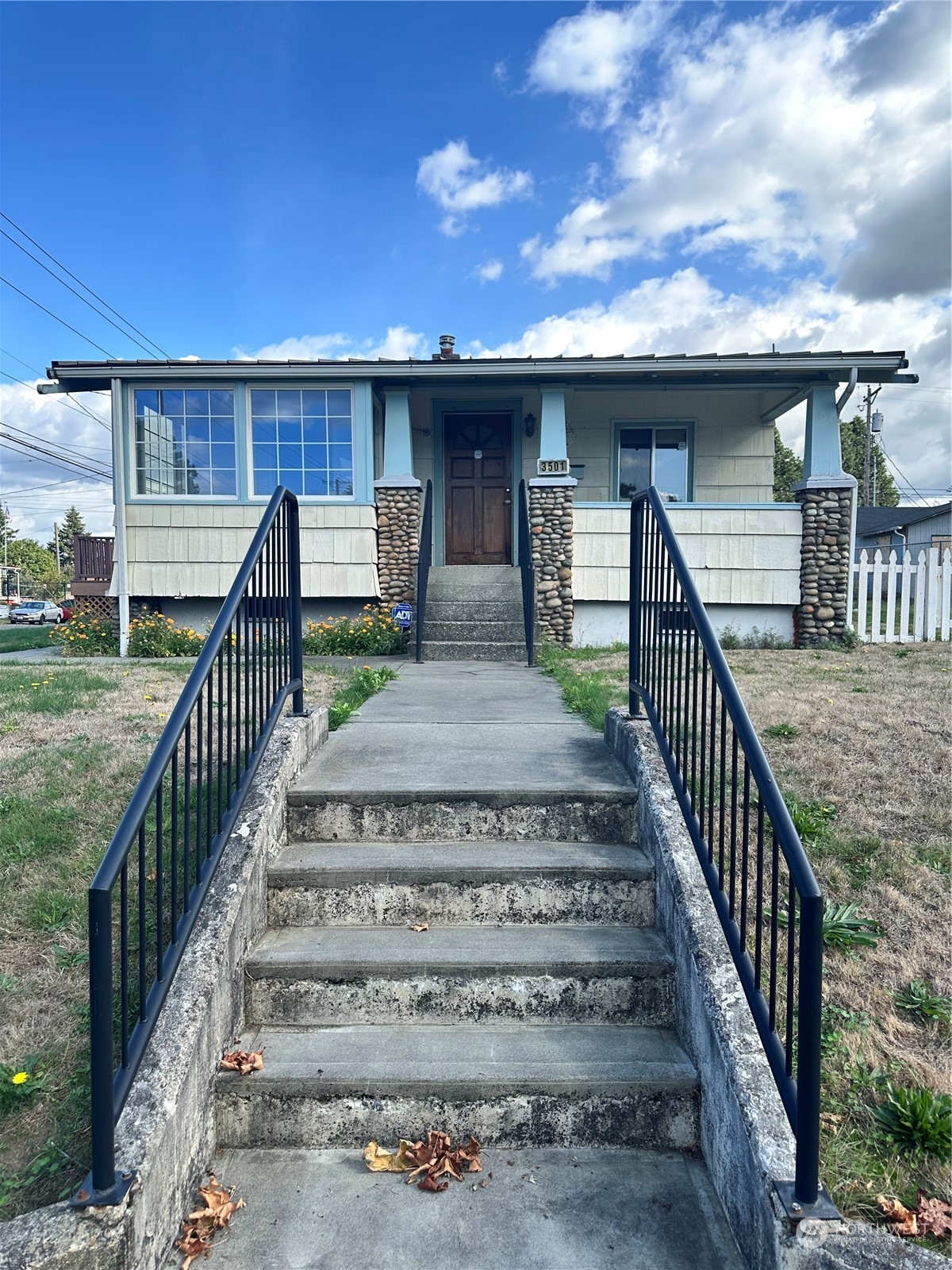 Sheridan Ave, Tacoma, WA 98418