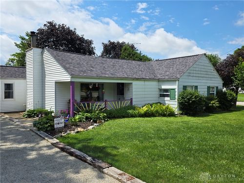 8644 National Rd, Brookville, OH, 45309-9606 | Card Image
