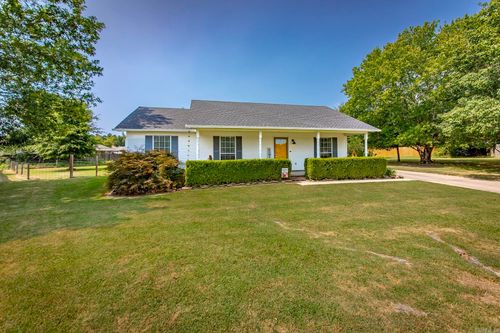 34 Crosswind Cv, Ward, AR, 72176-7724 | Card Image