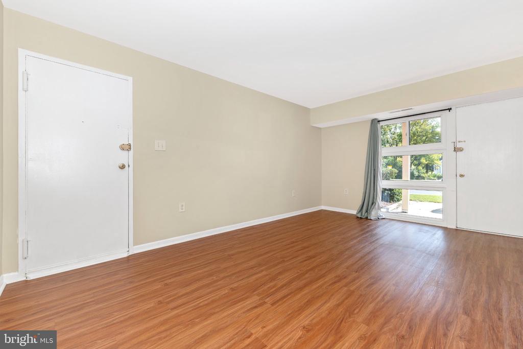 Residential Lease in KENSINGTON 5