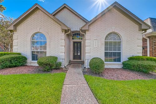 14303 Reissen Ln, Houston, TX, 77069-1234 | Card Image