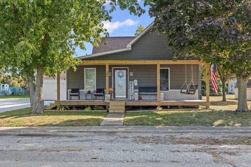 305 S Wabash St, New Richmond, IN, 47967-6710 | Card Image