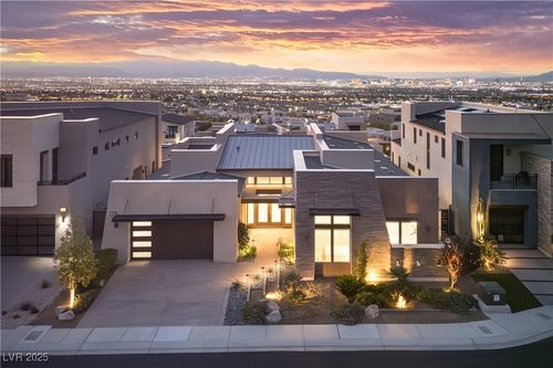 2180 Skyline Heights Ln, Henderson, NV, 89052-8757 | Card Image