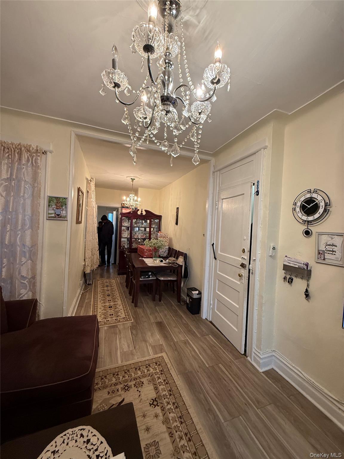 Commercial Sale in New York