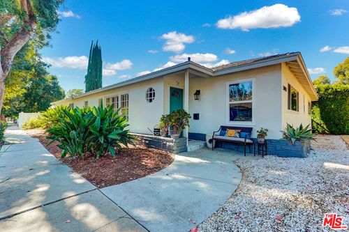 5003 Alhama Dr, Woodland Hills, CA, 91364-3232 | Card Image