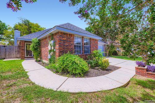 1671 Dustin Cade Dr, New Braunfels, TX, 78130-1115 | Card Image