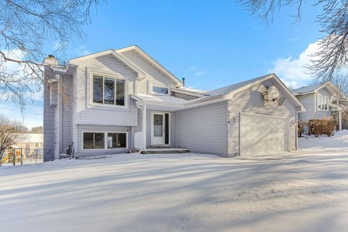 9629 Lakeside Trl, Champlin, MN, 55316-2615 | Card Image