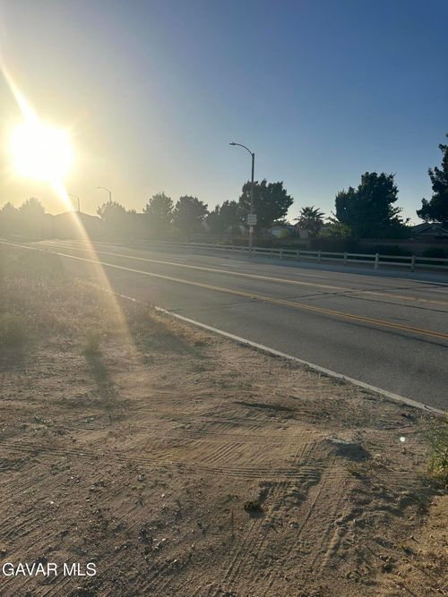 Vic Ave K6 E Avenue K6, Lancaster, CA, 93535 | Card Image