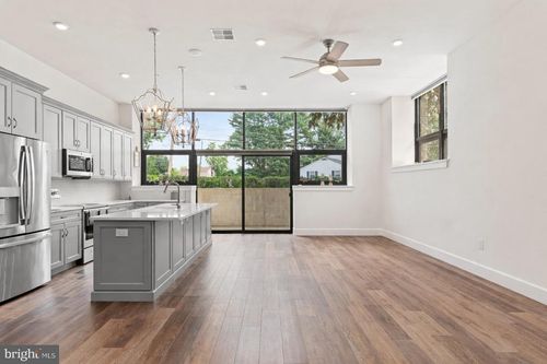 a107-29 E 1st Ave, TRAPPE, PA, 19426-2067 | Card Image