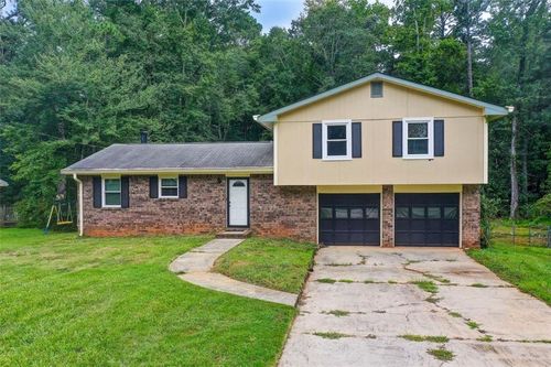 2193 Kings Forest Dr Se, Conyers, GA, 30013-2024 | Card Image