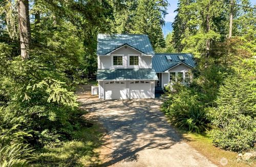 44522 Se 166th St, North Bend, WA, 98045-9695 | Card Image