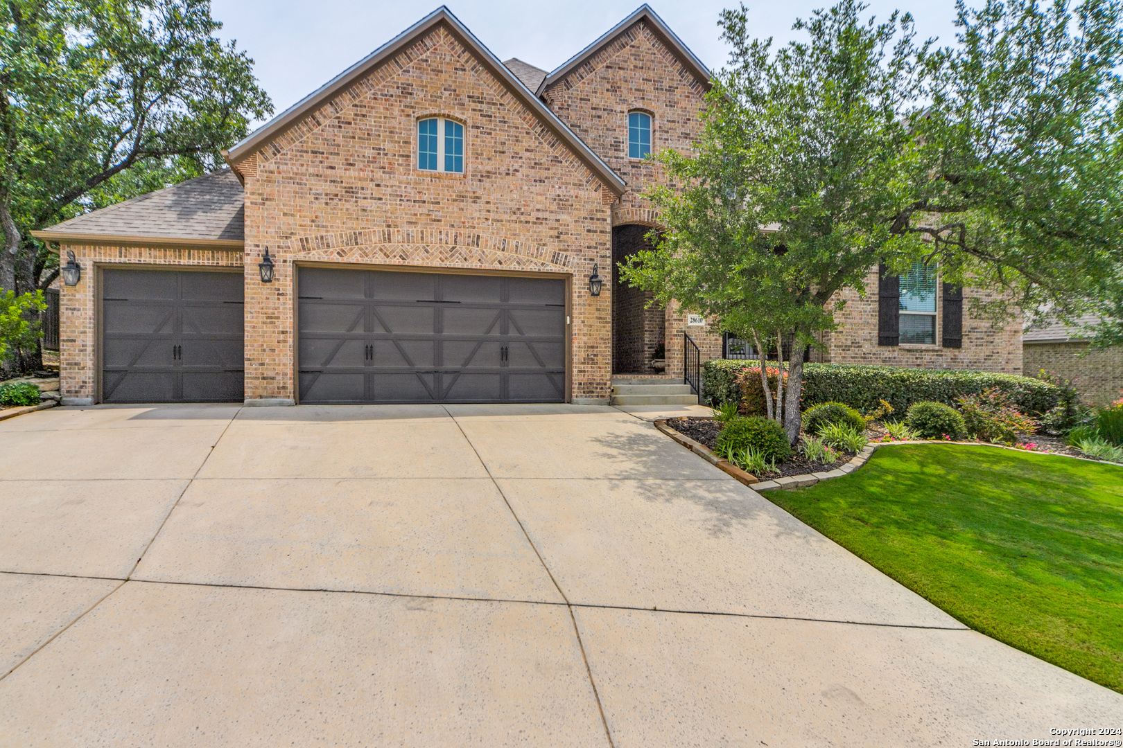 Bull Ring , Boerne, TX 78015