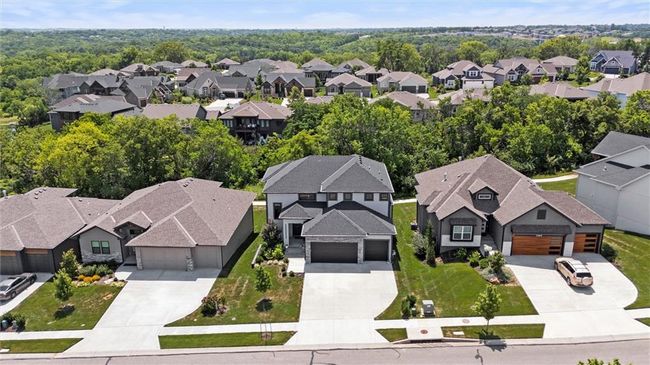 Aerial view of residential area | Image 39