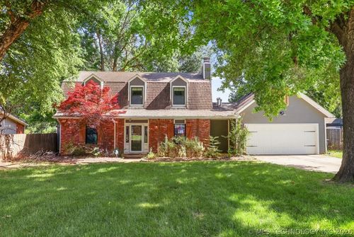 707 Utica St, Broken Arrow, OK, 74011-2046 | Card Image