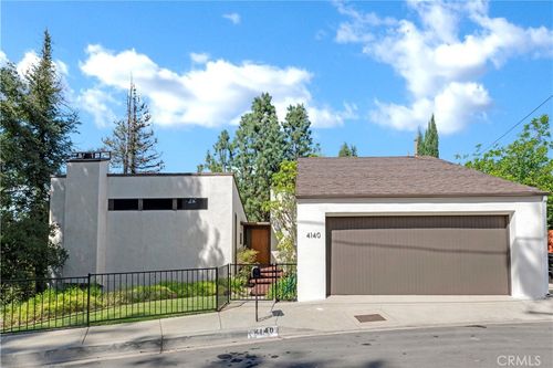 4140 Cachalote St, Woodland Hills, CA, 91364-5901 | Card Image