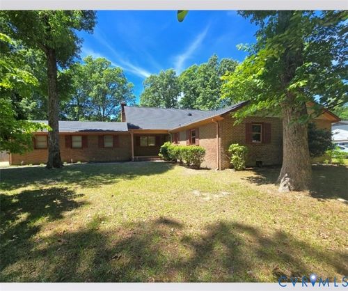 2832 Brierwood Rd, Petersburg, VA, 23805-2943 | Card Image