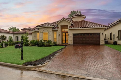 15922 Bridges Fairway Ln, Houston, TX, 77068-3754 | Card Image