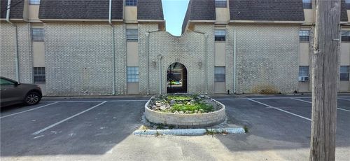 apt-206-650 Central Ave, Jefferson, LA, 70121-1439 | Card Image
