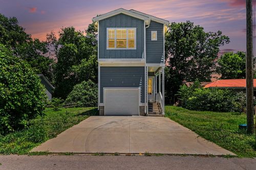 409 S Magnolia St, Gallatin, TN, 37066-2241 | Card Image