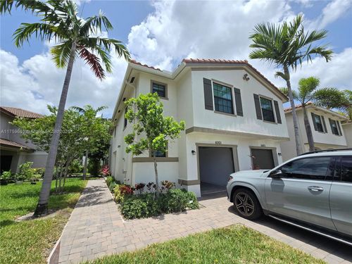 6001 Woods Edge Cir, Riviera Beach, FL, 33410-1924 | Card Image