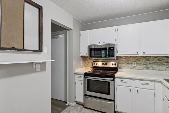 APT-314 - 1903 Silver Bell Rd, Condo with 2 bedrooms, 2 bathrooms and null parking in Eagan MN | Image 7
