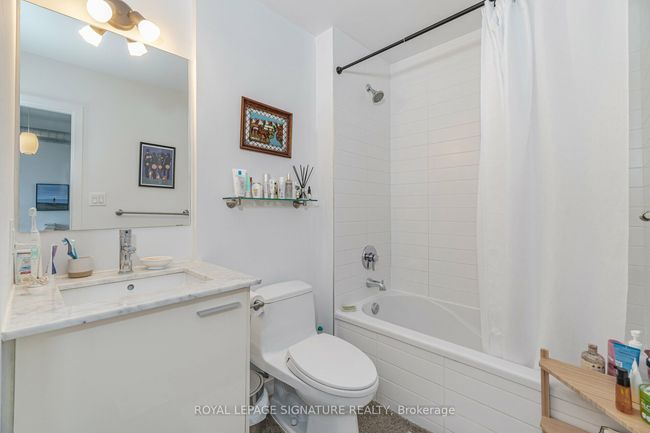502 - 52 Sumach St, Condo with 1 bedrooms, 1 bathrooms and null parking in Toronto ON | Image 20