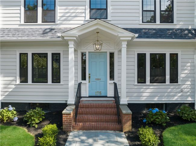 175 Freeman Pkwy, House other with 5 bedrooms, 4 bathrooms and 5 parking in Providence RI | Image 5