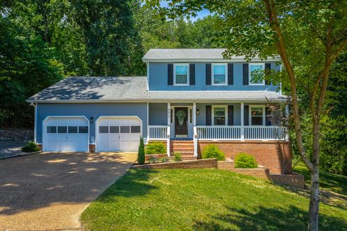 8670 Arbutus Dr, Hixson, TN, 37343-2303 | Card Image