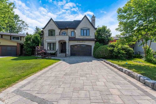 17 Towne Crt, Unionville, ON, L3R1X4 | Card Image