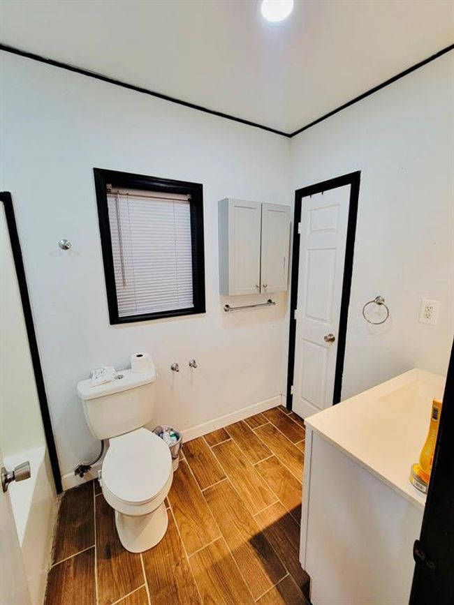 6115 Jade Ave, House other with 5 bedrooms, 2 bathrooms and 4 parking in Port Arthur TX | Image 16