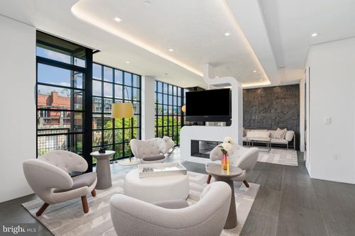 6c-3303 Water St Nw, WASHINGTON, DC, 20007-3578 | Card Image
