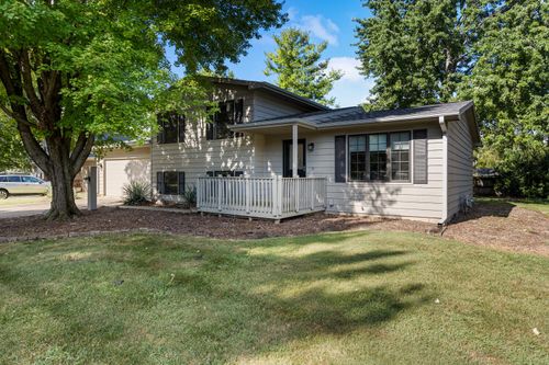 1904 Barberry Cir, Champaign, IL, 61821-5865 | Card Image