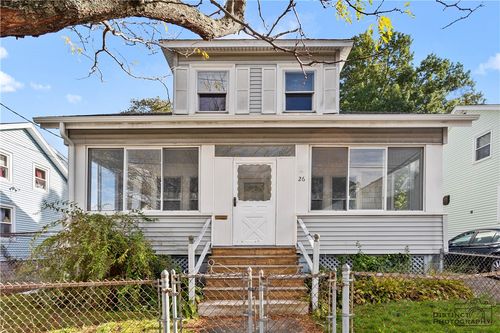 26 Spicer St, Providence, RI, 02905-1417 | Card Image