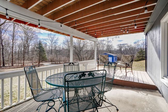 Lower level patio | Image 41
