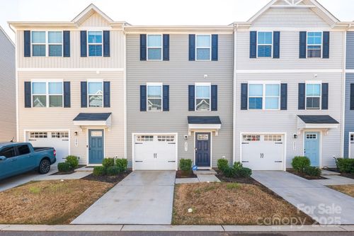 2051 Langer St, Charlotte, NC, 28214-3036 | Card Image
