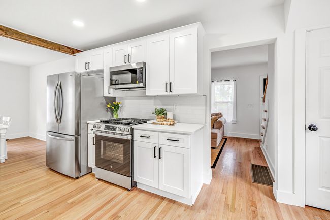 51 Wheeler St, House other with 3 bedrooms, 2 bathrooms and 2 parking in Shelton CT | Image 22
